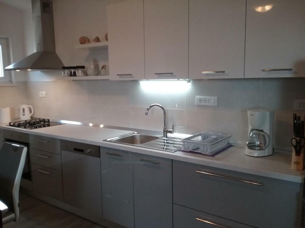 Apartment Willy 코미자 외부 사진