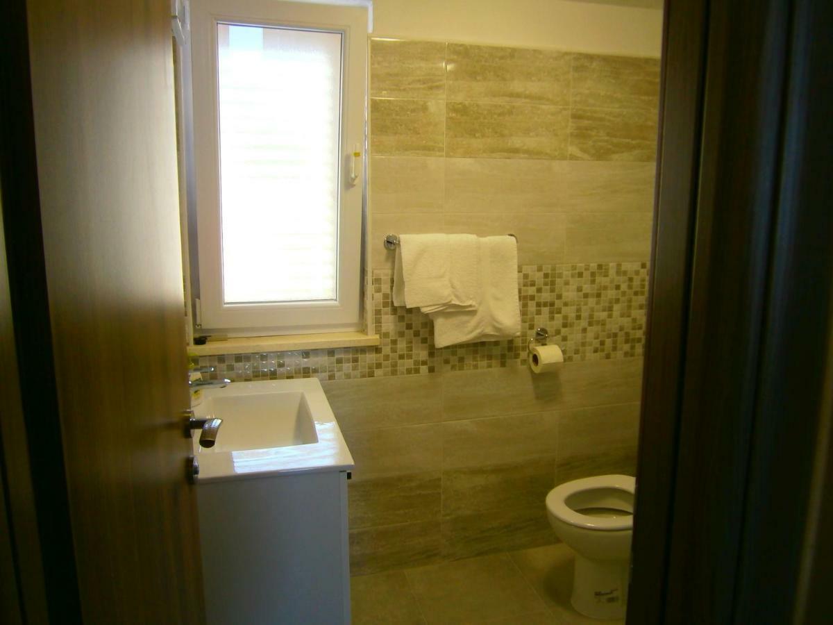 Apartment Willy 코미자 외부 사진